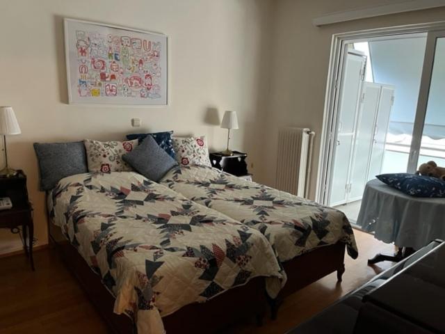 Spacious And Sunny Appartment In Cholargos 雅典 外观 照片