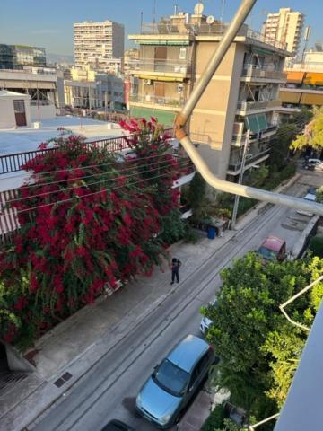 Spacious And Sunny Appartment In Cholargos 雅典 外观 照片